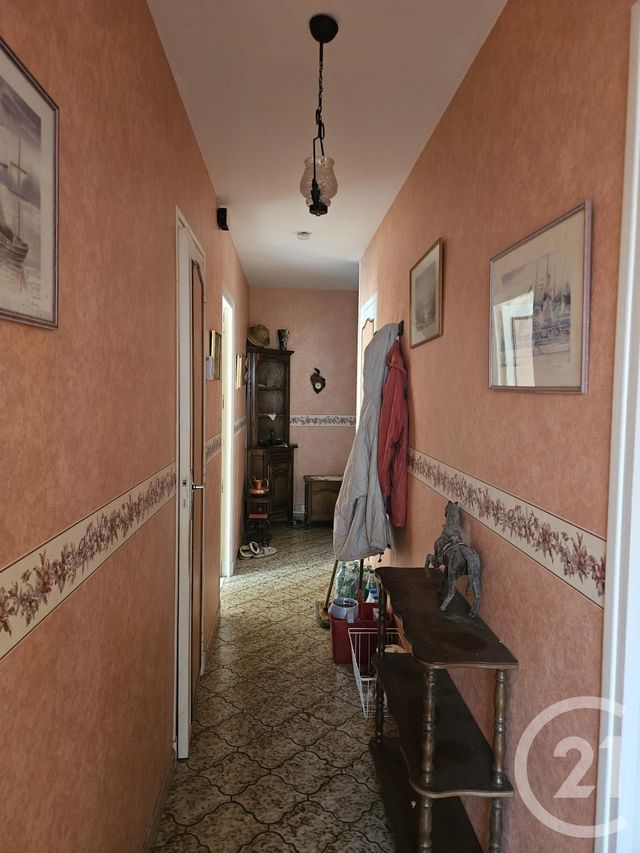 Afficher la photo en grand Maison à vendre - 7 pièces - 130 m2 - Mornay Sur Allier - 18 - CENTRE