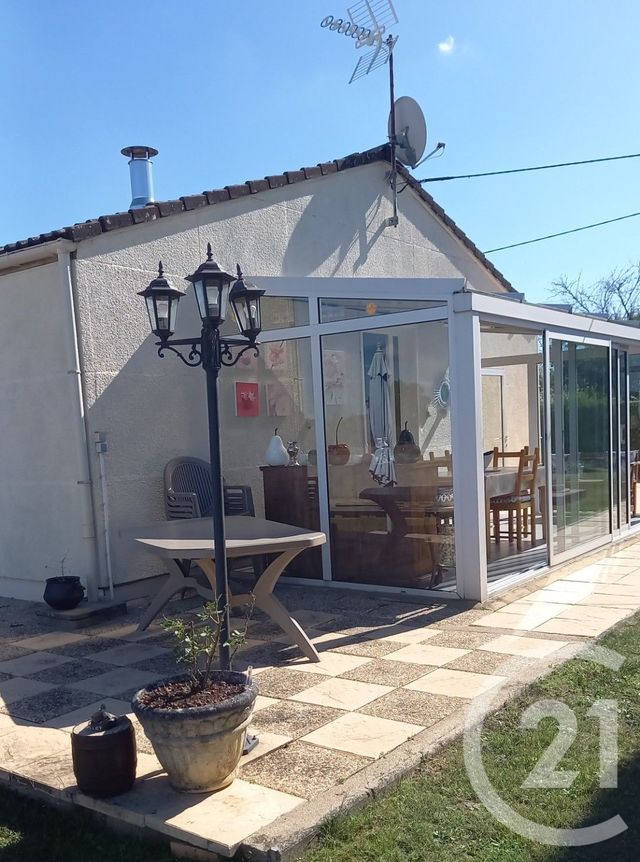 Maison à vendre - 3 pièces - 72 m2 - Le Veurdre - 03 - AUVERGNE