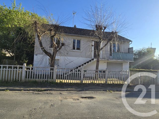 Maison &agrave; vendre - 6 pi&egrave;ces - 85 m2 - Sancoins - 18 - CENTRE