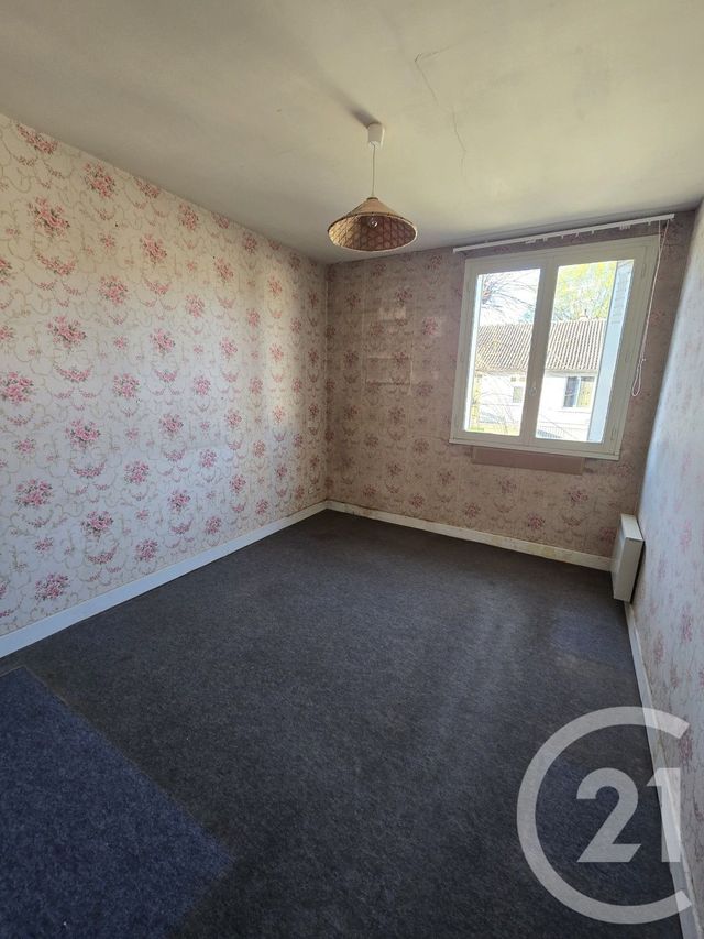 Maison &agrave; vendre - 6 pi&egrave;ces - 85 m2 - Sancoins - 18 - CENTRE