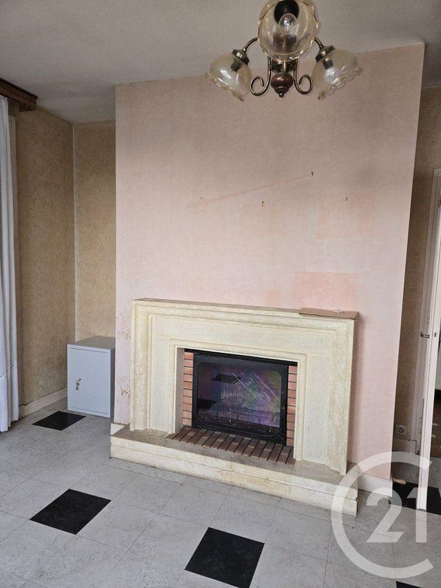 Maison à vendre - 6 pièces - 95 m2 - Lurcy Levis - 03 - AUVERGNE