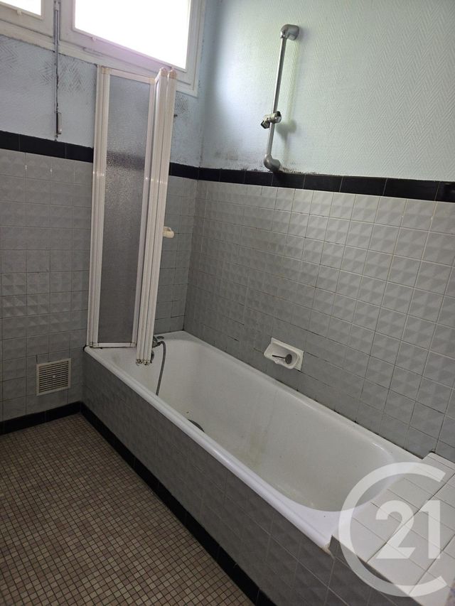 Maison à vendre - 6 pièces - 95 m2 - Lurcy Levis - 03 - AUVERGNE