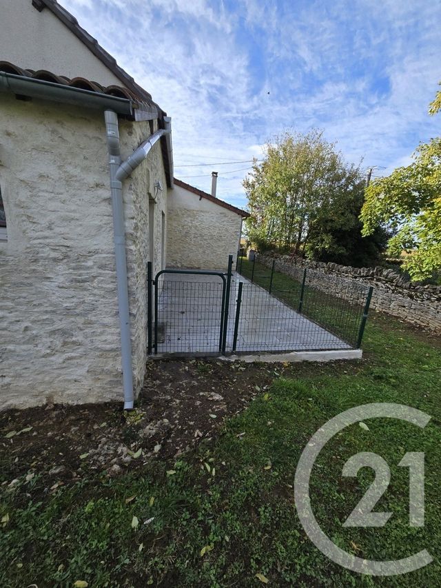 Maison à vendre - 6 pièces - 161,96 m2 - Givardon - 18 - CENTRE