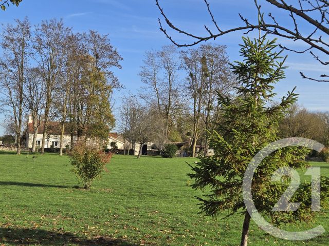 Maison à vendre - 6 pièces - 161,96 m2 - Givardon - 18 - CENTRE