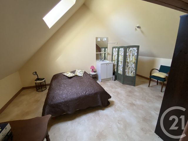 Maison à vendre - 4 pièces - 105 m2 - Bessais Le Fromental - 18 - CENTRE