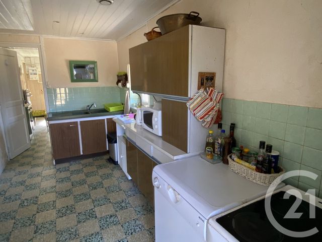 Maison à vendre - 4 pièces - 105 m2 - Bessais Le Fromental - 18 - CENTRE