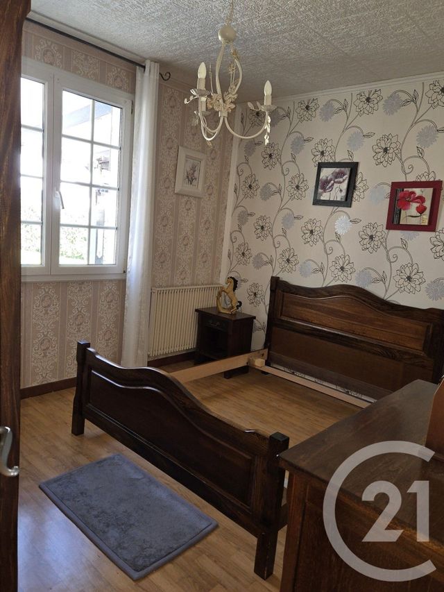 Maison &agrave; vendre - 6 pi&egrave;ces - 95 m2 - Sancoins - 18 - CENTRE