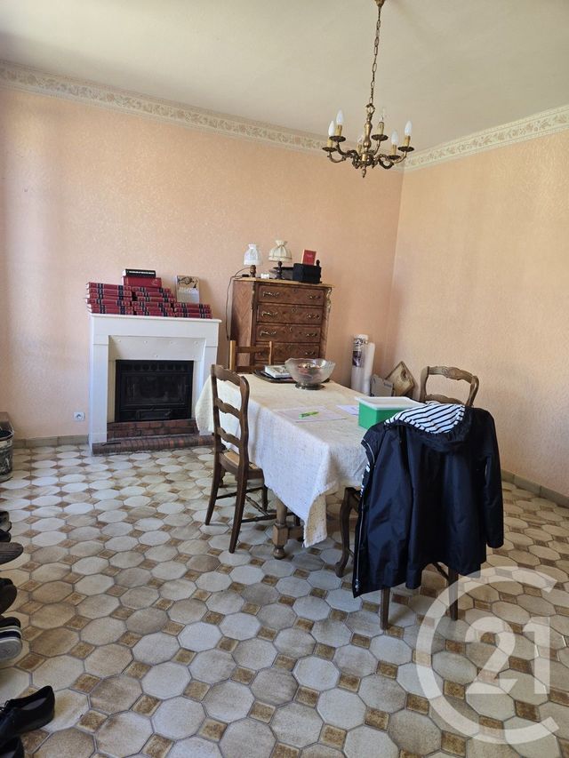 Maison &agrave; vendre - 7 pi&egrave;ces - 146,18 m2 - La Guerche Sur L Aubois - 18 - CENTRE