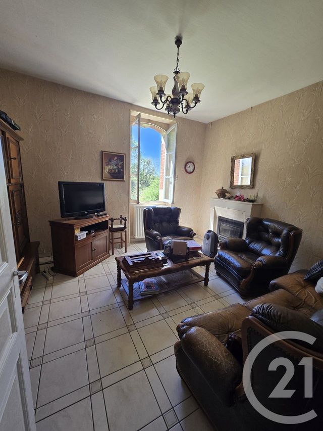 Maison &agrave; vendre - 7 pi&egrave;ces - 146,18 m2 - La Guerche Sur L Aubois - 18 - CENTRE