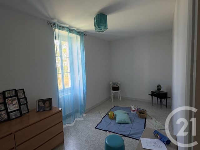 Maison &agrave; vendre - 6 pi&egrave;ces - 121,01 m2 - Bessais Le Fromental - 18 - CENTRE