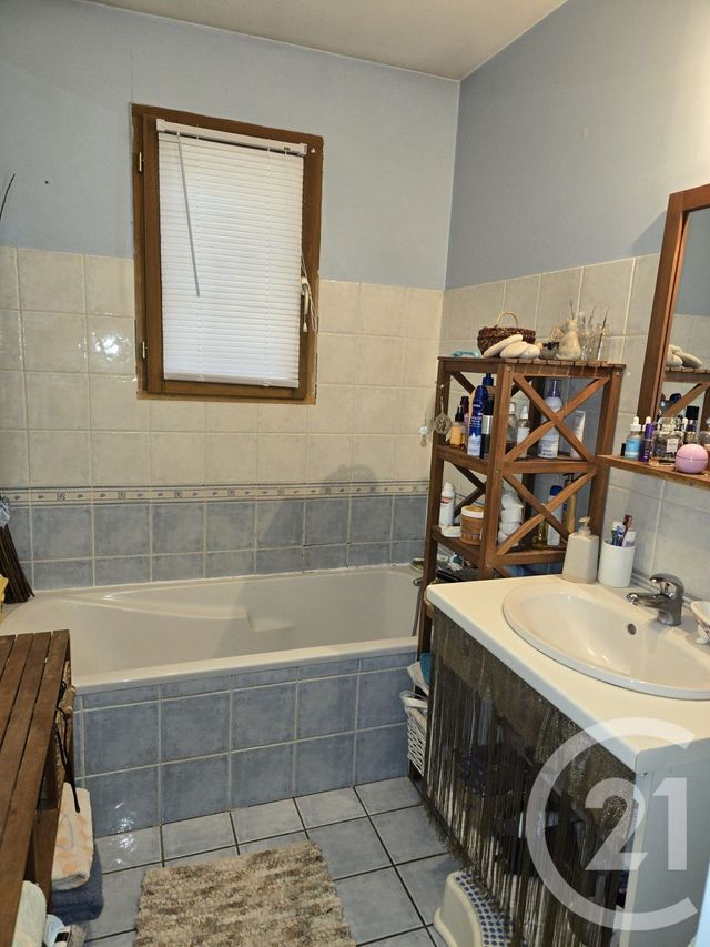 Maison &agrave; vendre - 6 pi&egrave;ces - 174,47 m2 - La Guerche Sur L Aubois - 18 - CENTRE
