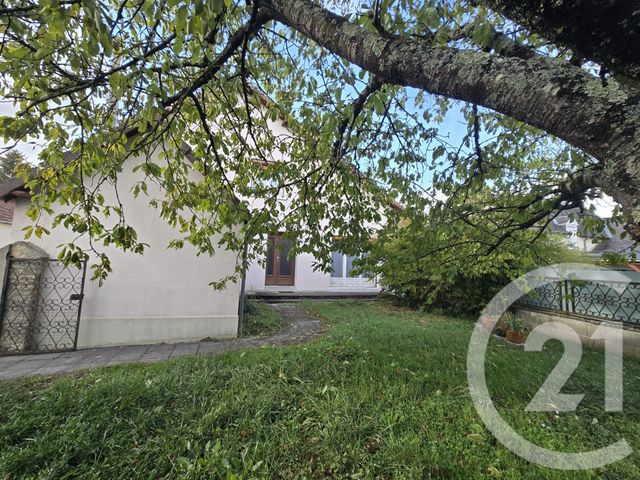 Maison &agrave; vendre - 6 pi&egrave;ces - 120,97 m2 - Sancoins - 18 - CENTRE